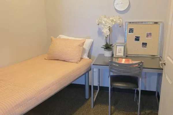 1284811500room2